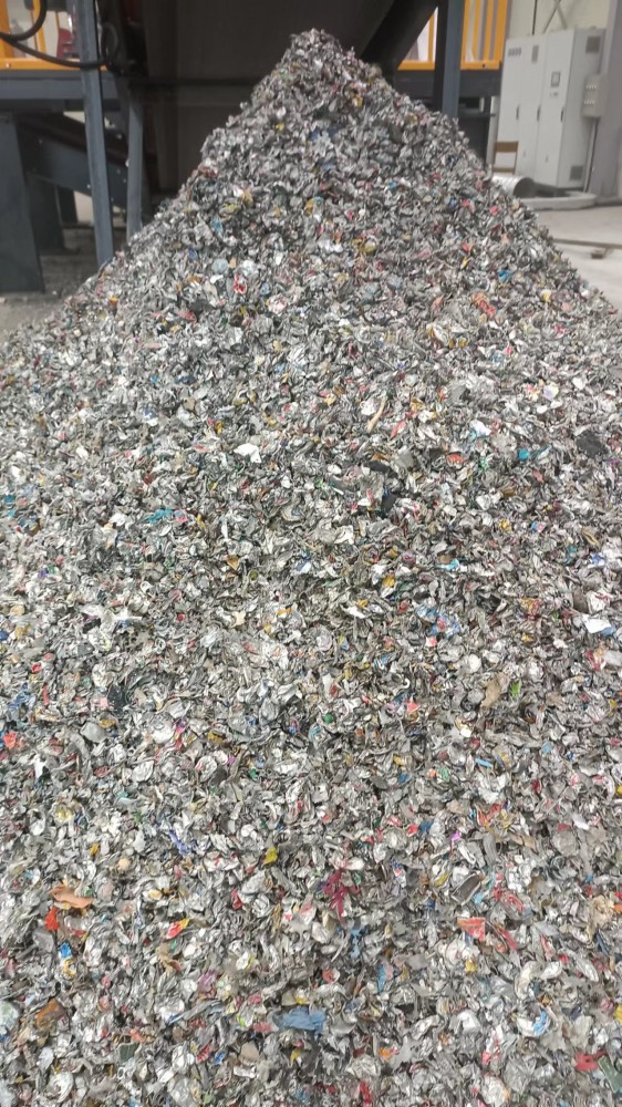 韓國(guó)地區(qū)路友破碎機(jī)打料測(cè)試