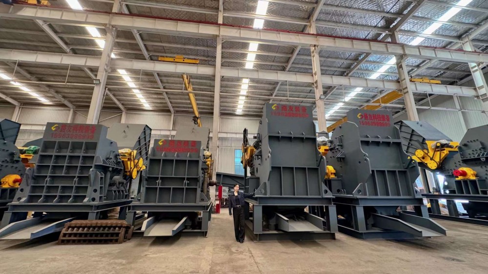 1400馬力屬于定制款，一般中等規(guī)模老板會選擇2000馬力或以上，考慮到給后續(xù)發(fā)展保留空間。