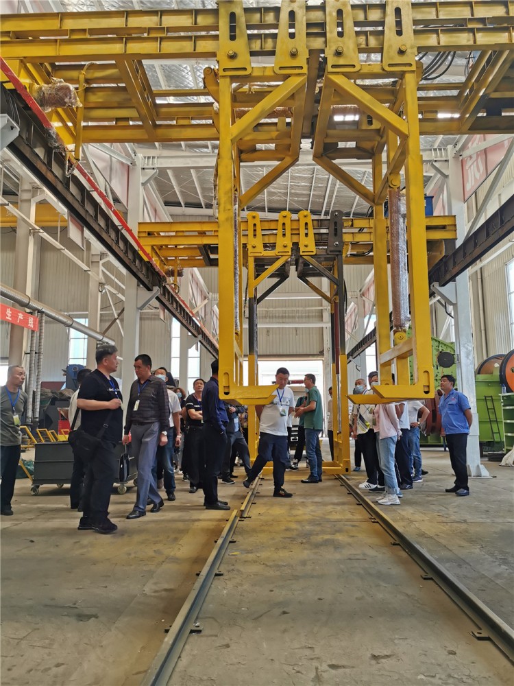 報(bào)廢汽車拆解線