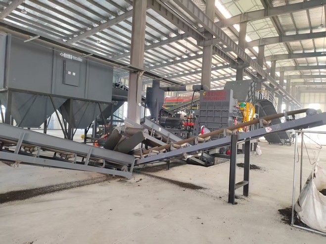 路友裝備竭誠(chéng)服務(wù)再生資源行業(yè)，一站式服務(wù)，打造再生資源行業(yè)服務(wù)平臺(tái)。